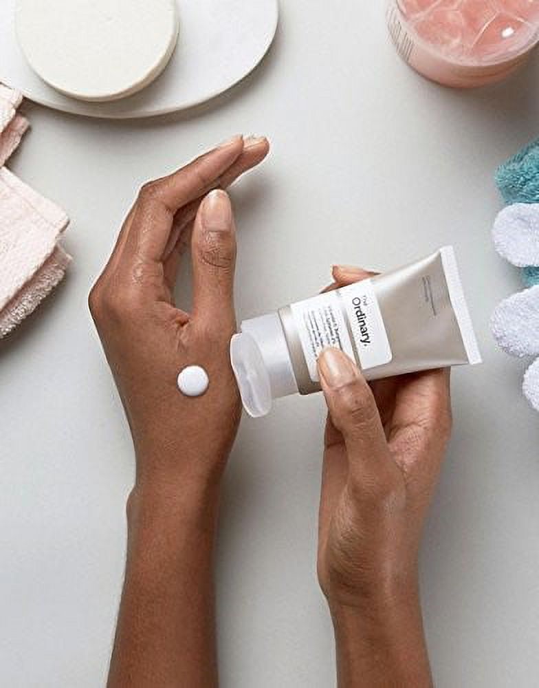The Ordinary Vitamin C Suspension23% HA Spheres2% 30ml